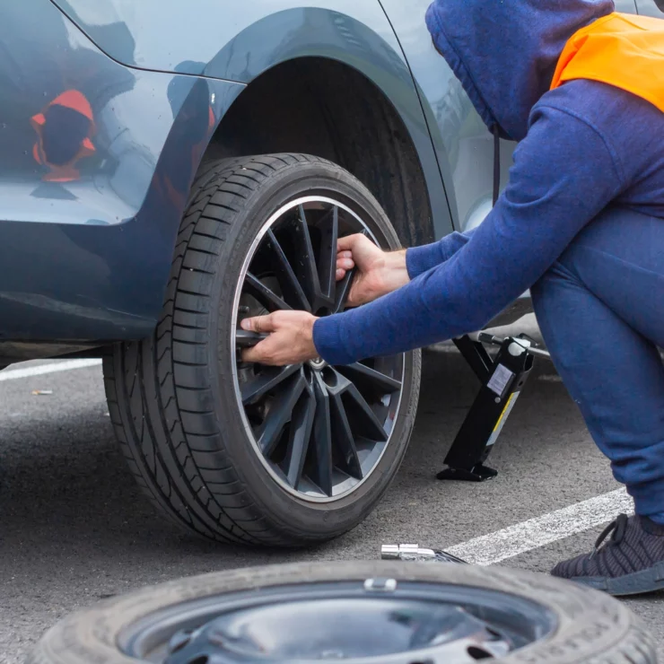 mobile tyres fitting